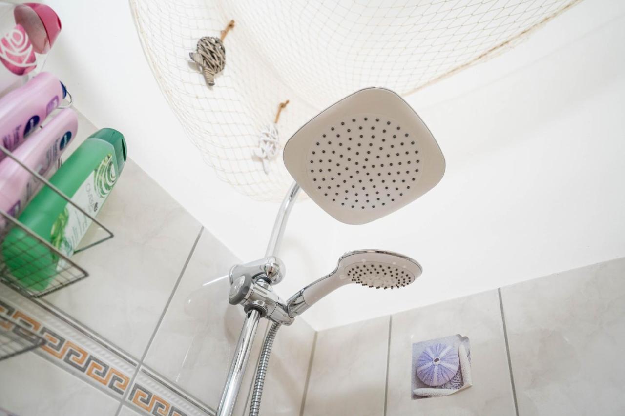 Cozy Modern Nest In The Heart Of With Netflix Appartamento *