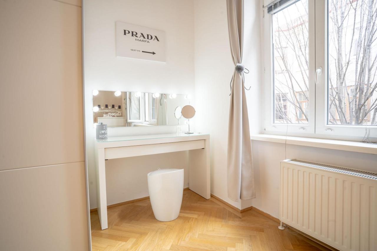 Appartamento Cozy Modern Nest In The Heart Of With Netflix *